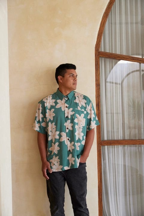 Yireh Men's Men's Kahana Button Up in Nau Men's Kahana Button Up in Nau | YIREH | An ethically conscious clothing brand sungkyulgapa